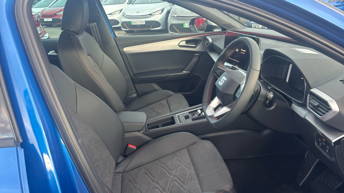 SEAT Leon 2.0 TDI EVO 150 FR Sport 5dr DSG [DAP] Diesel Hatchback - Image 15